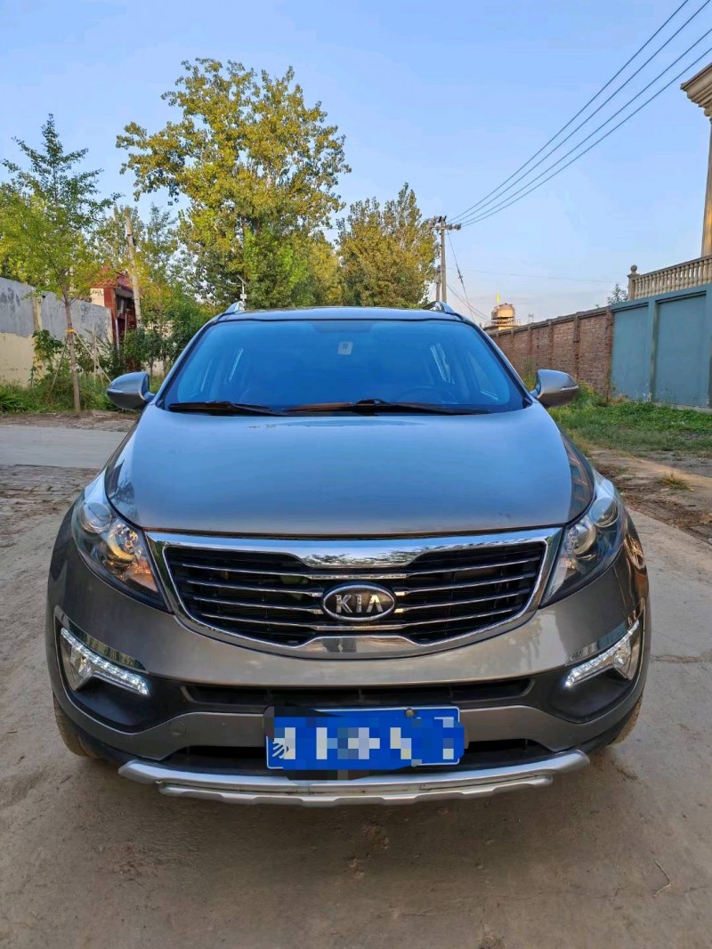 保定14年起亚智跑1