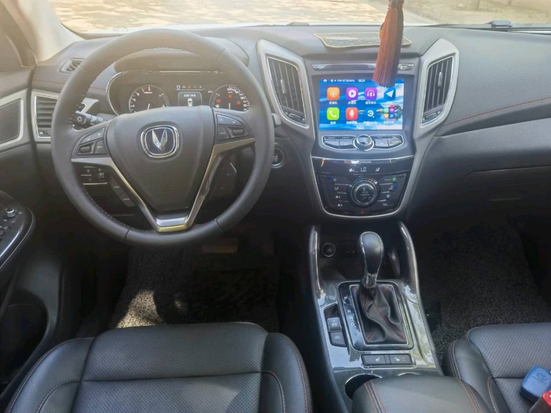 保定17年长安汽车CS756