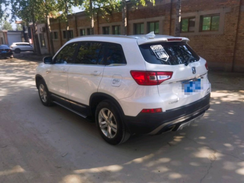 保定17年长安汽车CS758