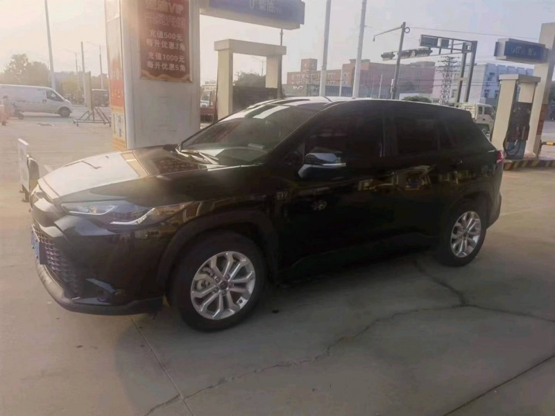 保定22年丰田锋兰达2