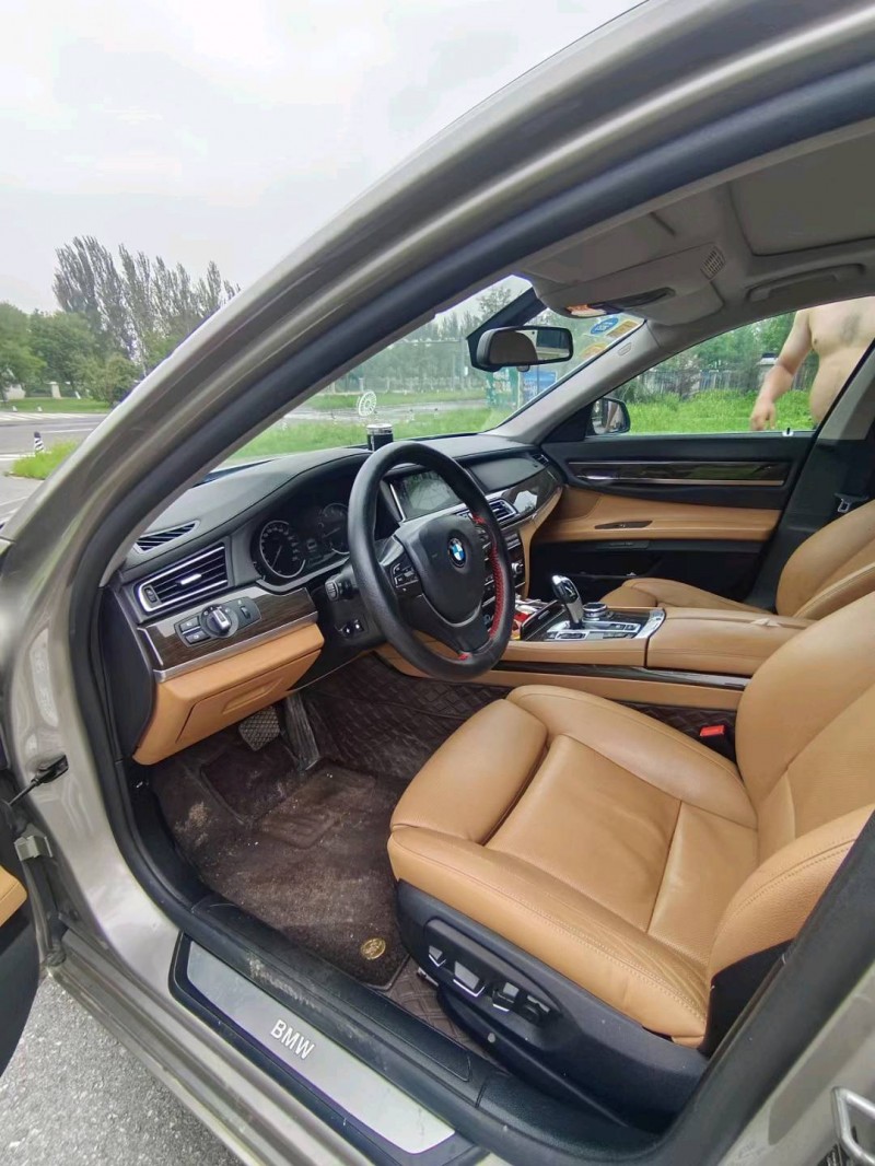 廊坊14年宝马7系6