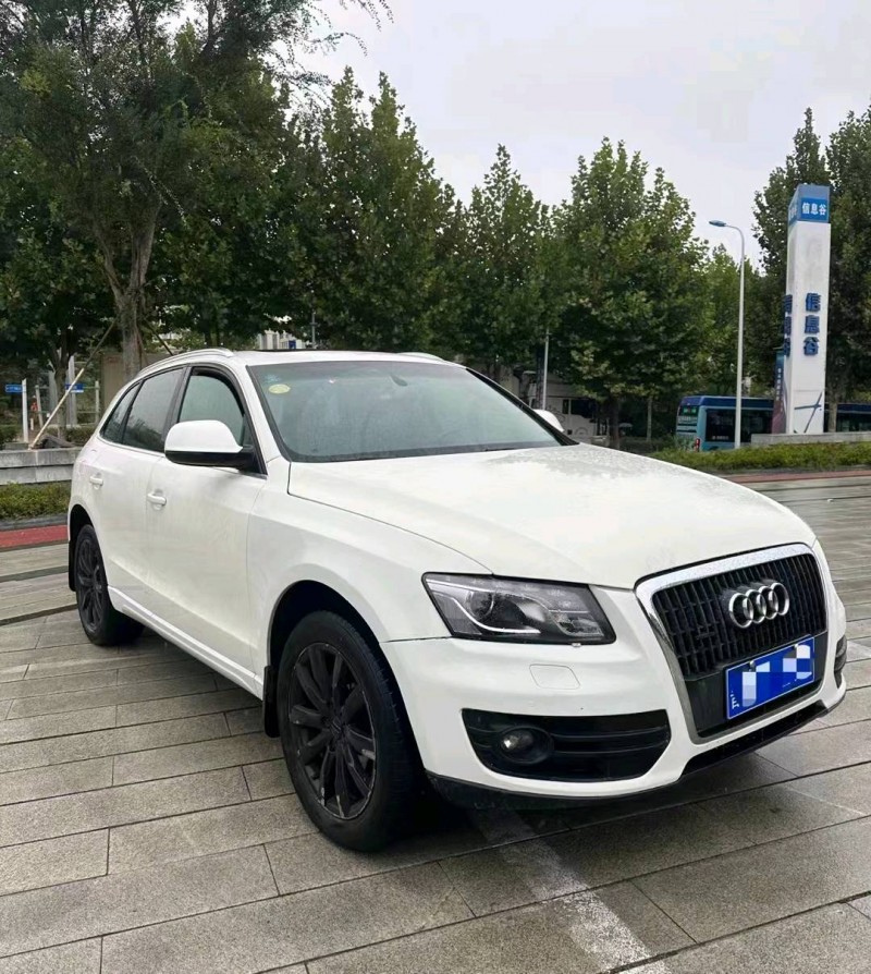 东营10年奥迪Q53