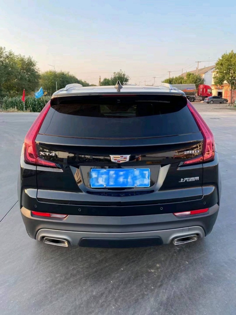 东营20年凯迪拉克XT45