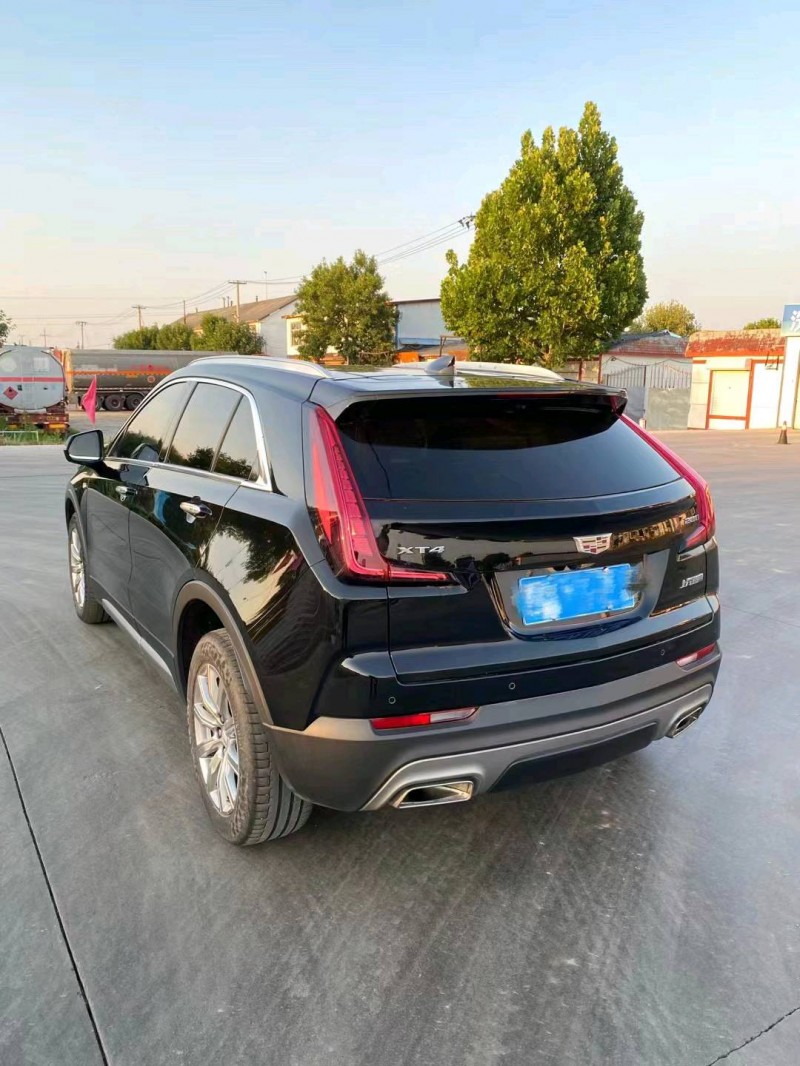东营20年凯迪拉克XT48