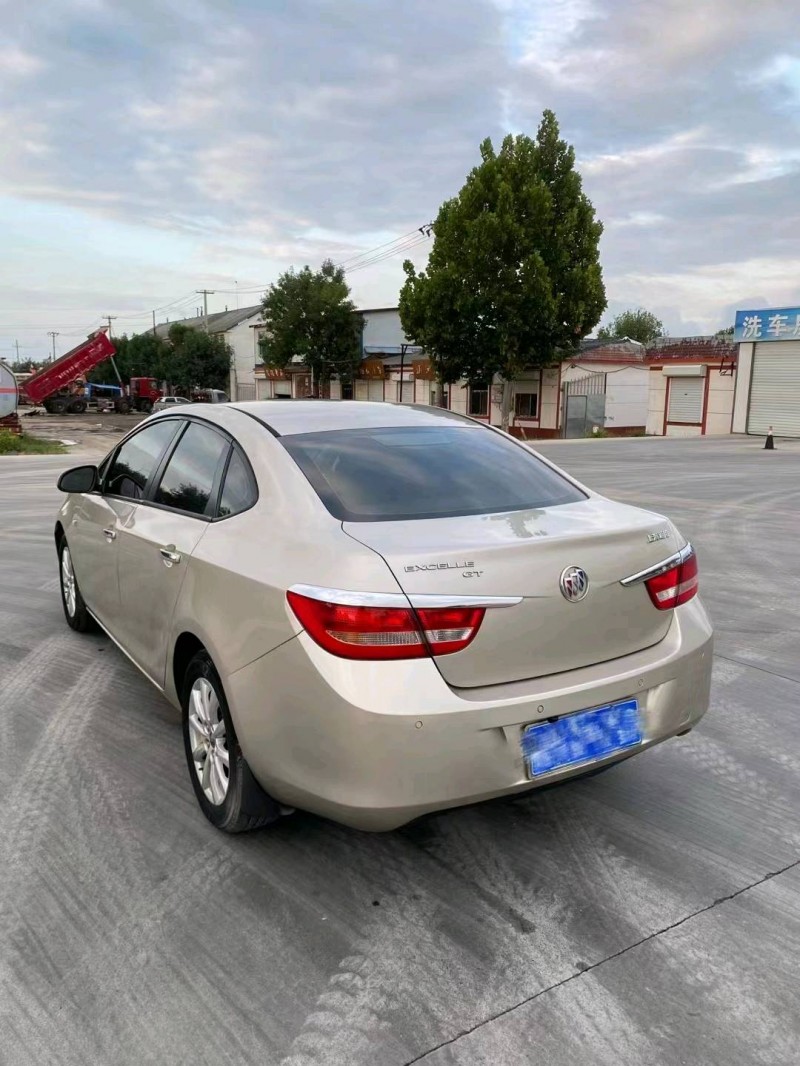 枣庄13年别克英朗GT5