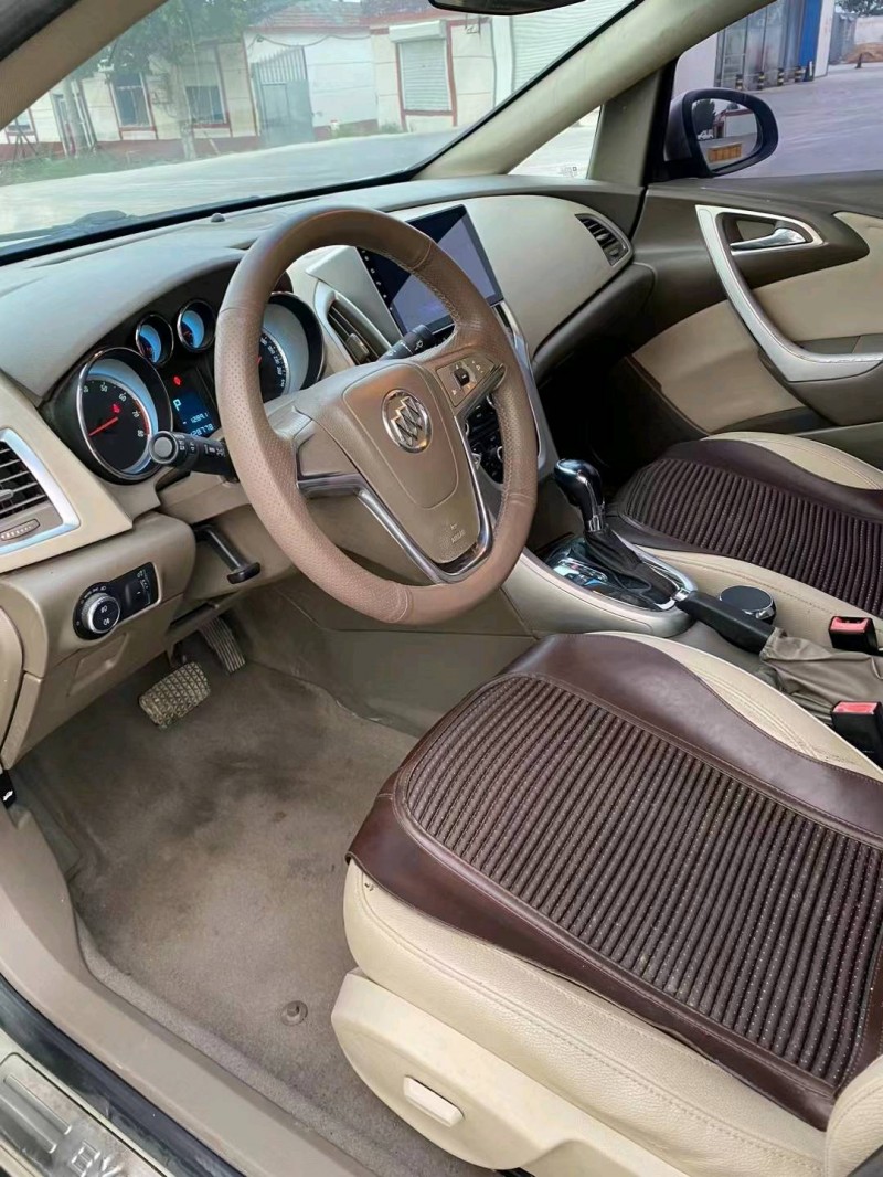 枣庄13年别克英朗GT6