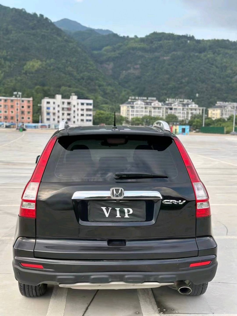 湖州11年本田CRV9