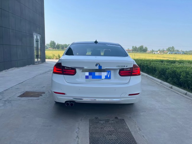 徐州16年宝马3系9