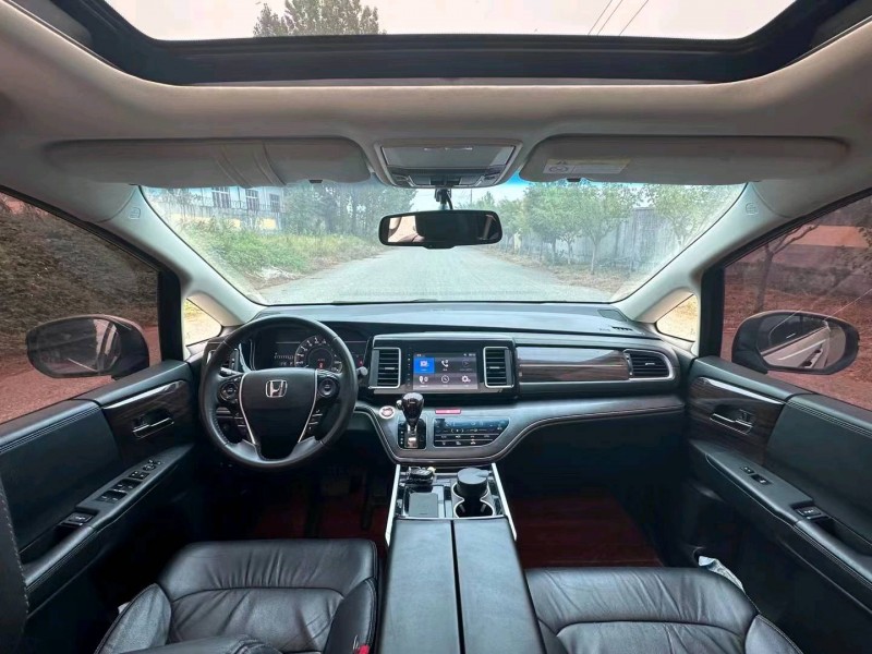 东营17年本田艾力绅7