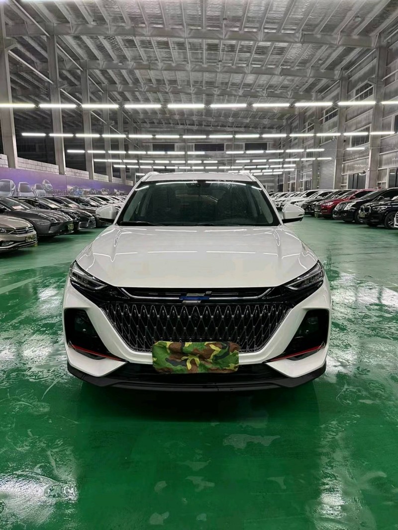 宿迁23年长安汽车欧尚1