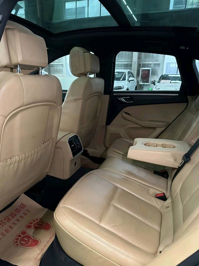 宿迁18年保时捷Macan6