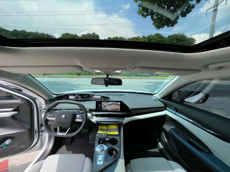 深圳23年长安汽车UNI-V4