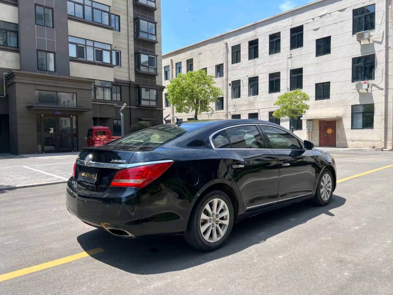 徐州15年别克君越7