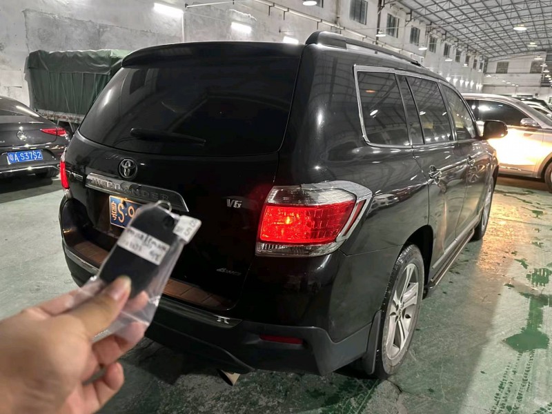 佛山13年丰田汉兰达5