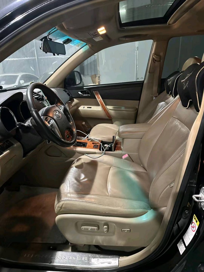 佛山13年丰田汉兰达6