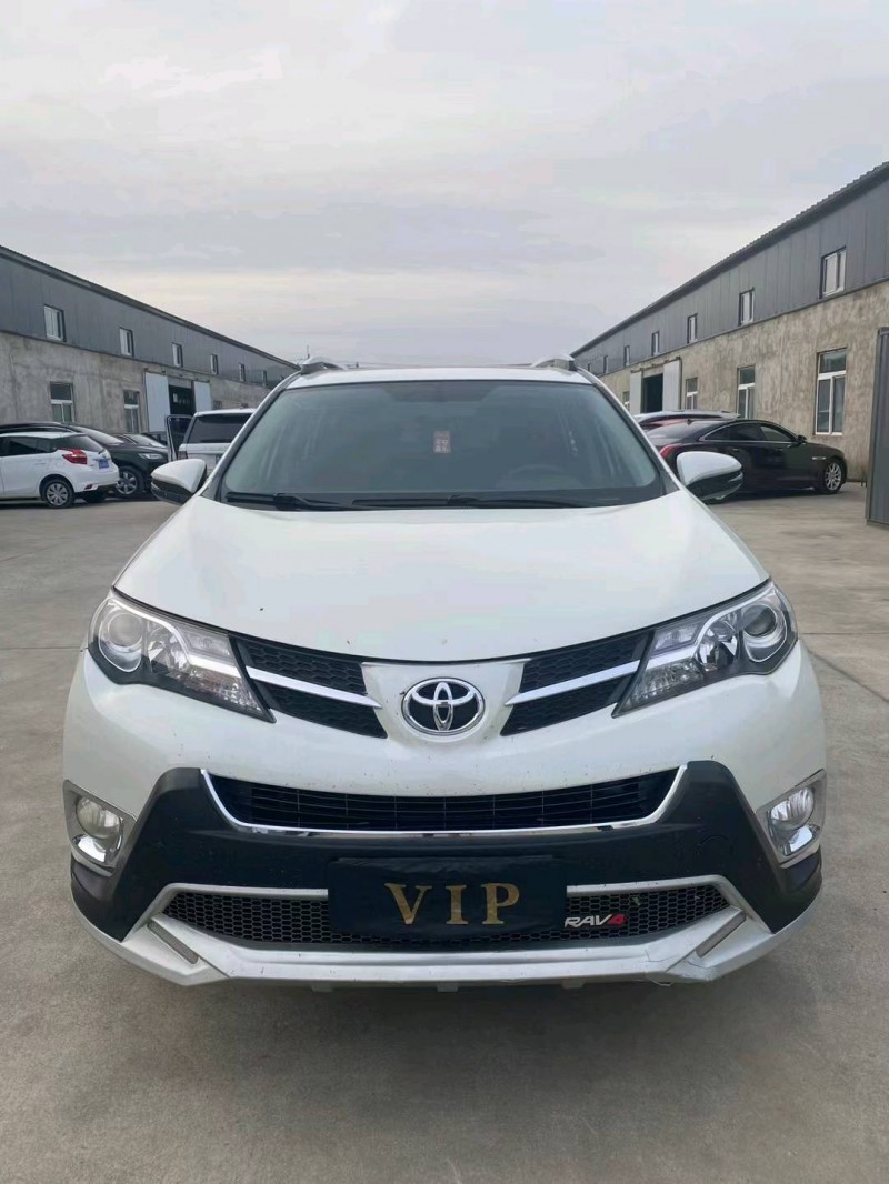 沈阳15年丰田RAV41