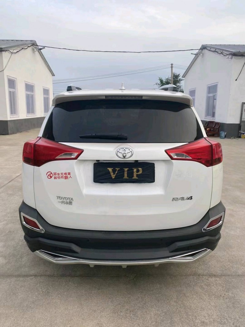 沈阳15年丰田RAV46