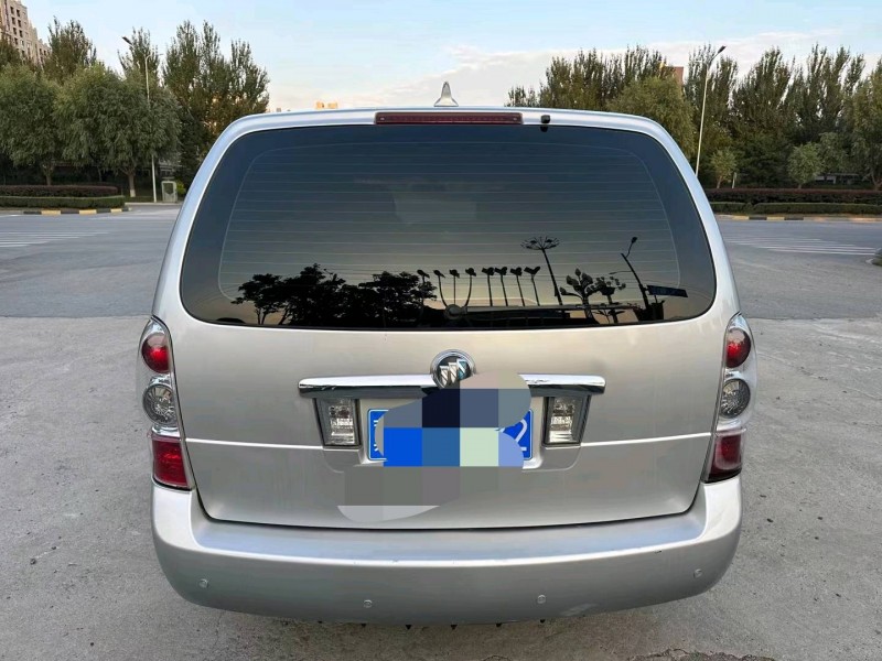 沈阳17年别克GL87