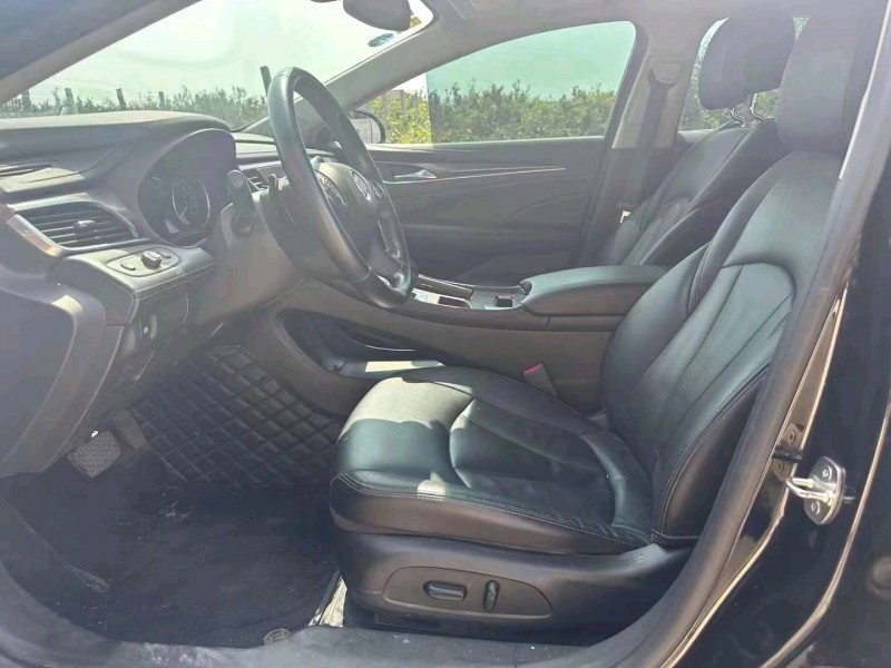 枣庄18年别克君越4