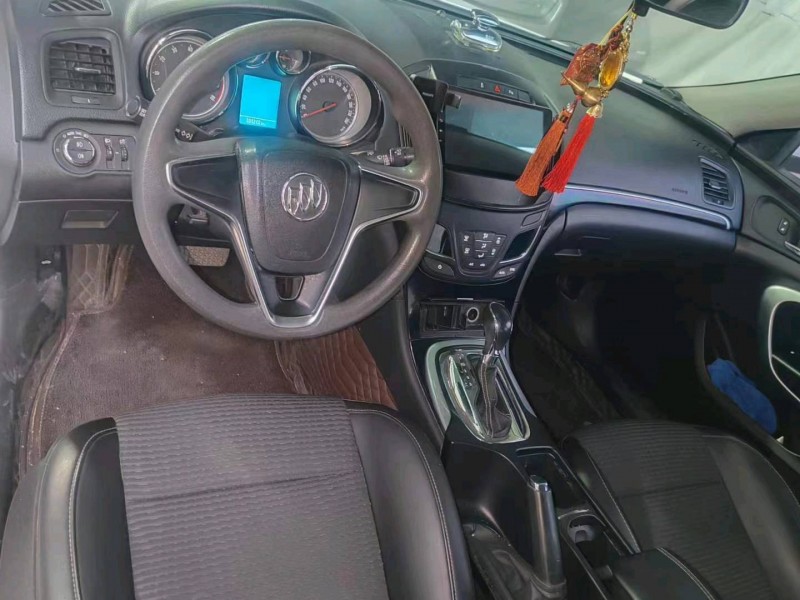 衡阳16年别克君威2