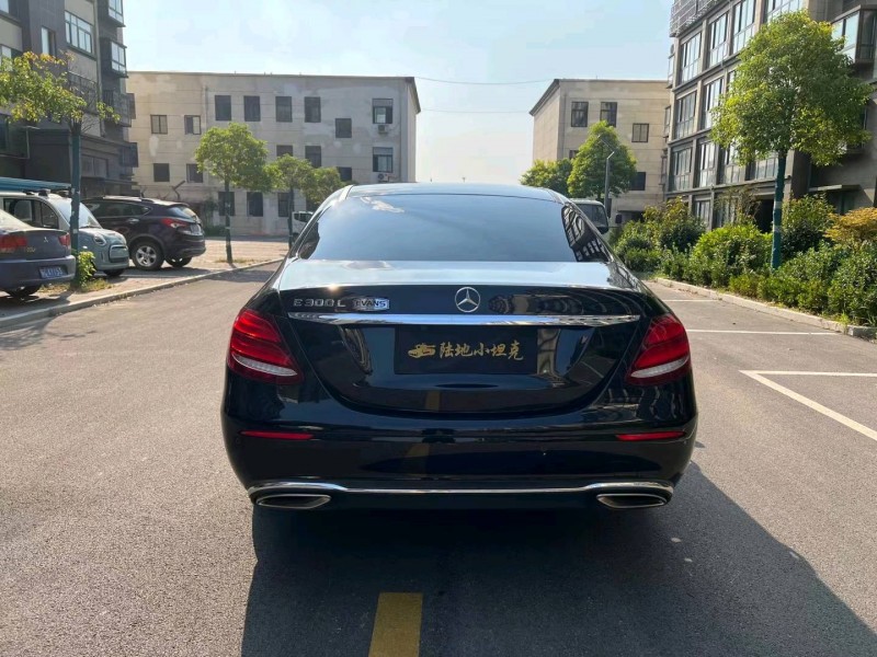 徐州17年奔驰E9