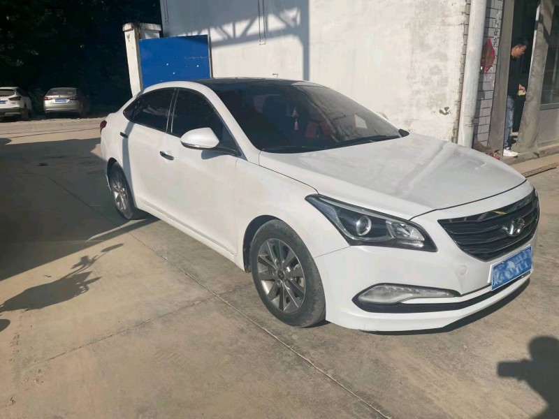 保定15年现代名图3