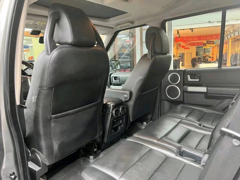 重庆11年路虎发现7