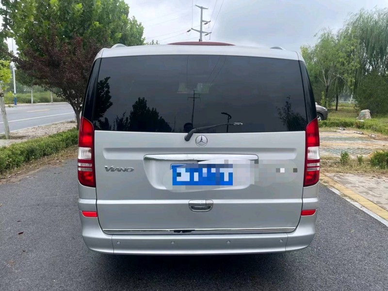 廊坊16年奔驰唯雅诺9