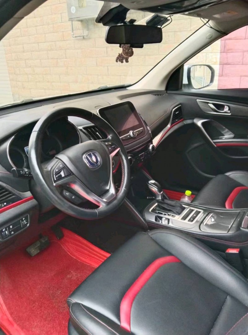 保定17年长安汽车CS555