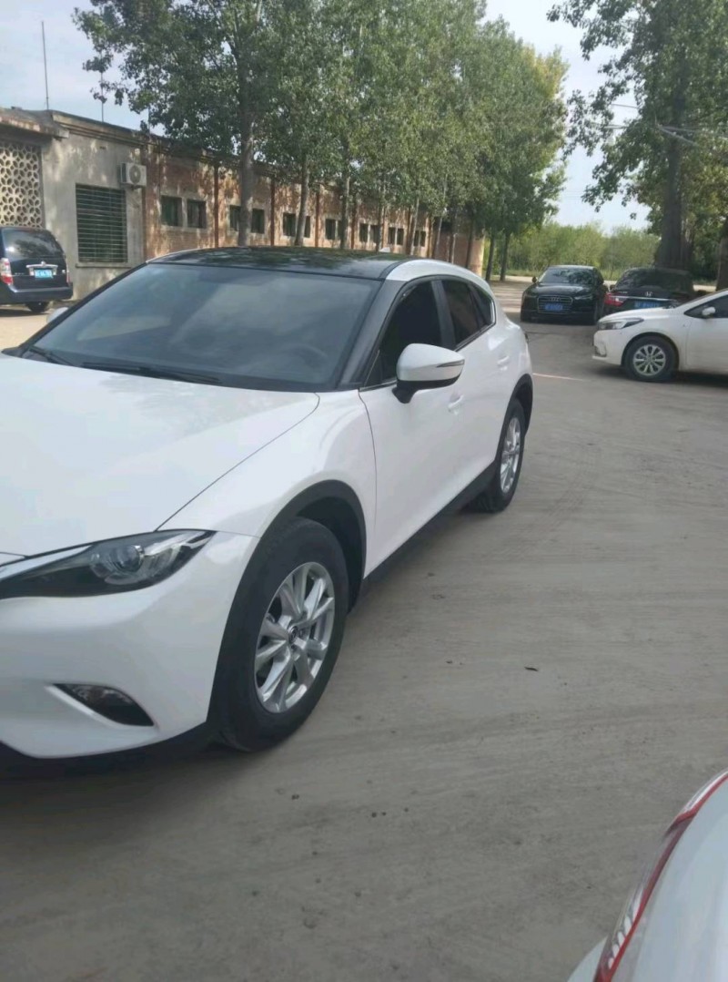 保定19年马自达CX-44