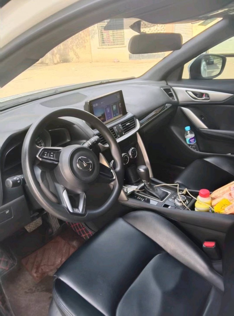 保定19年马自达CX-47