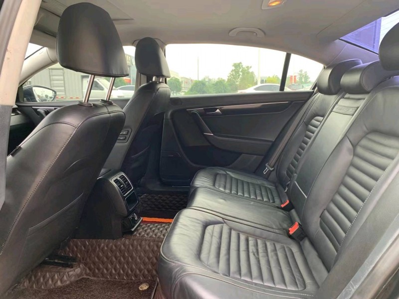 保定14年大众迈腾4