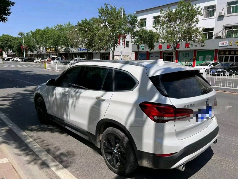 保定21年宝马X17