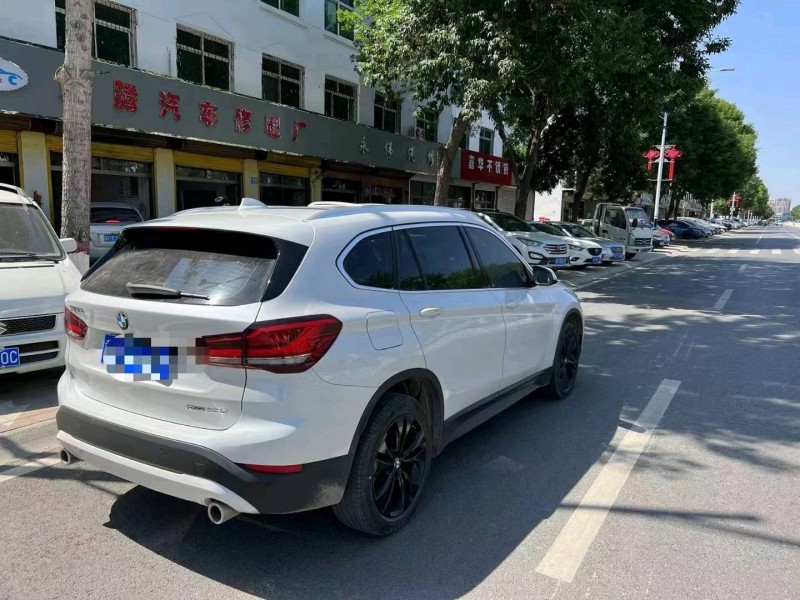 保定21年宝马X18