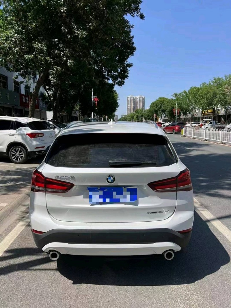 保定21年宝马X19