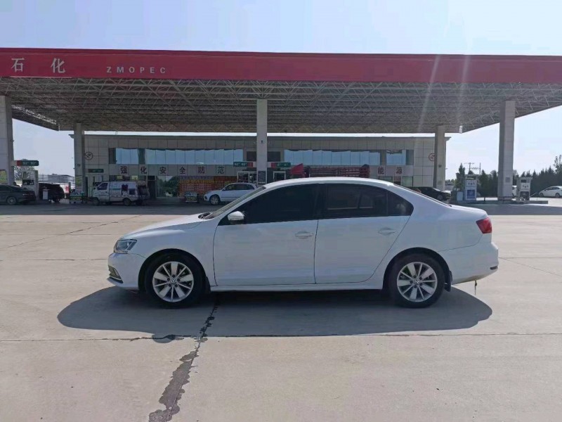 邯郸16年大众速腾6