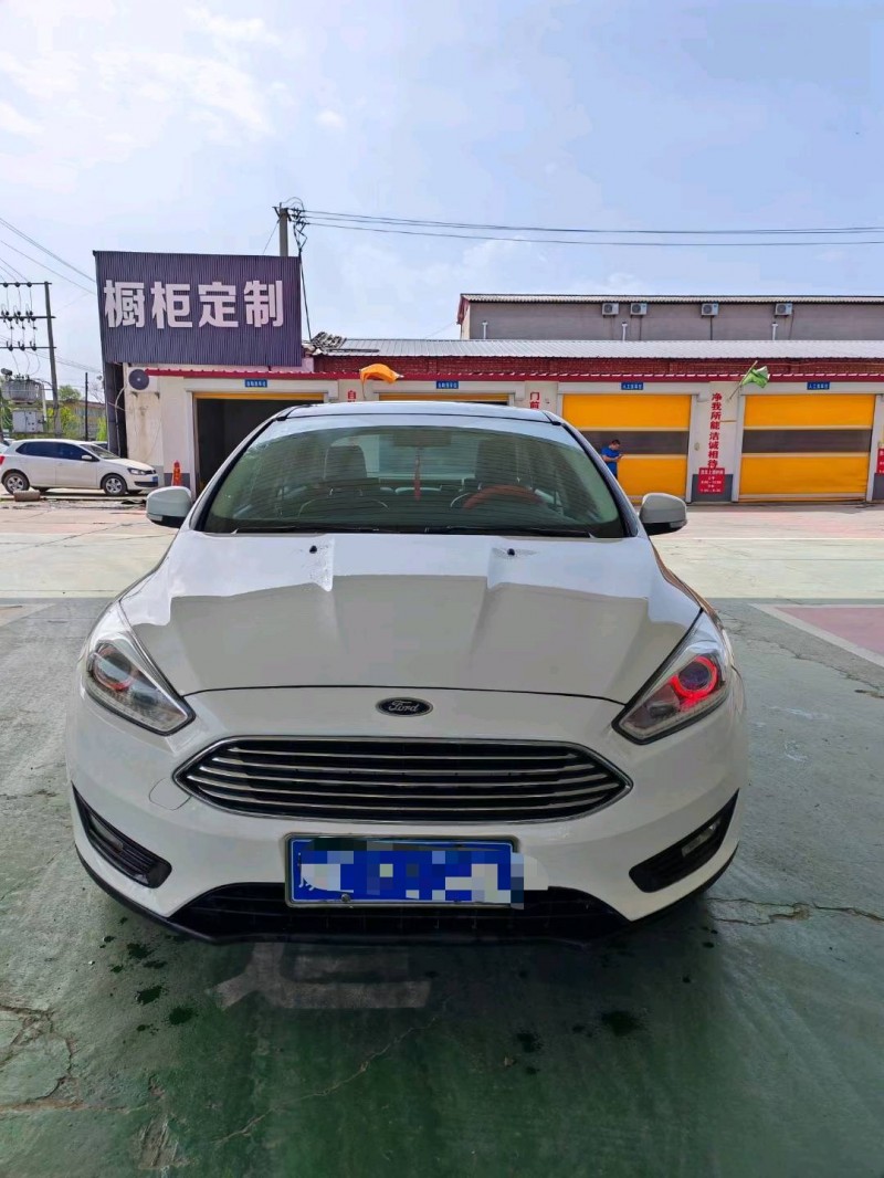 保定18年福特福克斯1
