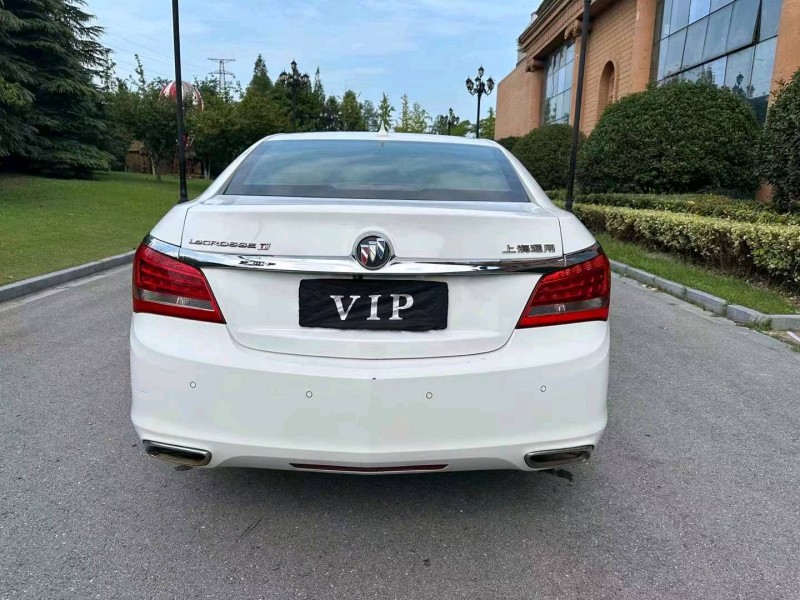 淄博14年别克君越2