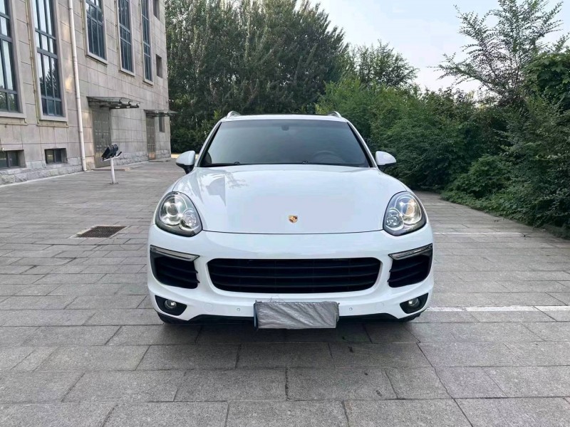安陽18年保時捷卡宴1