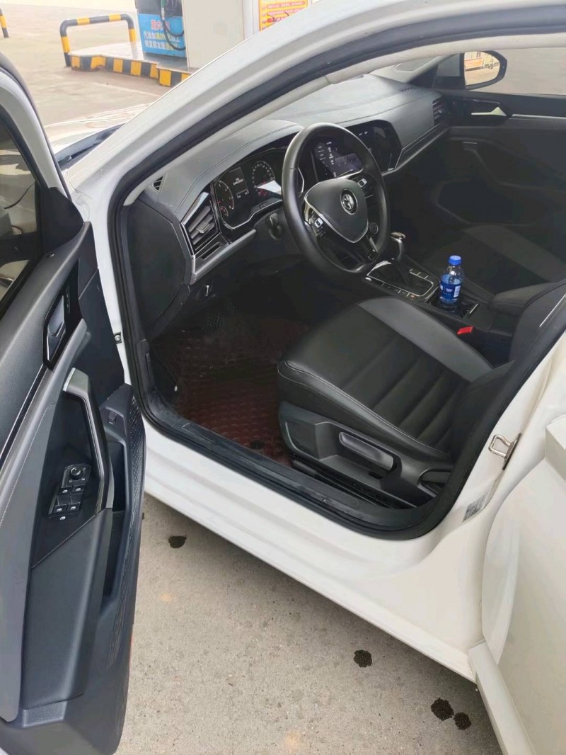 保定20年大众速腾4