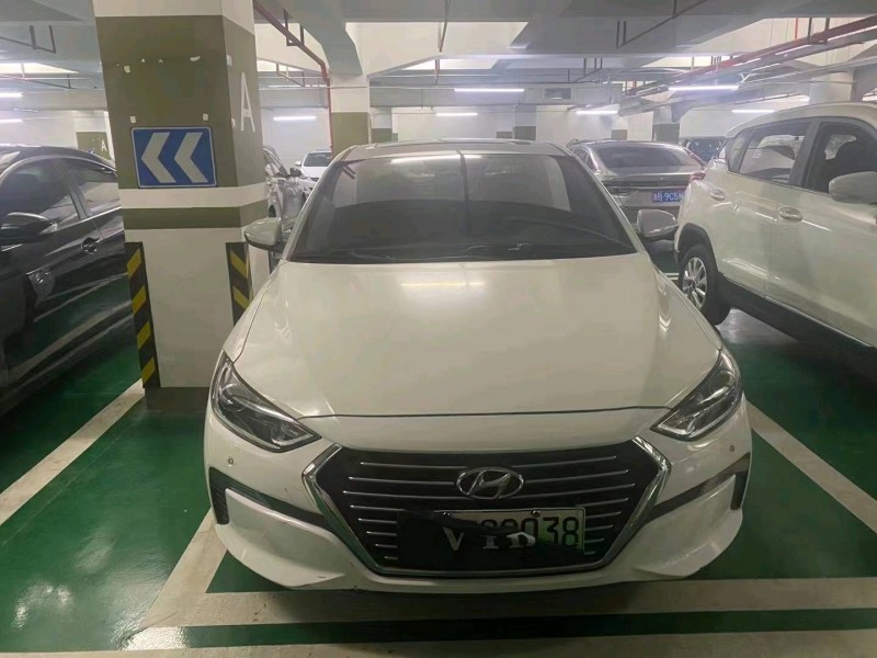 嘉兴19年现代领动1