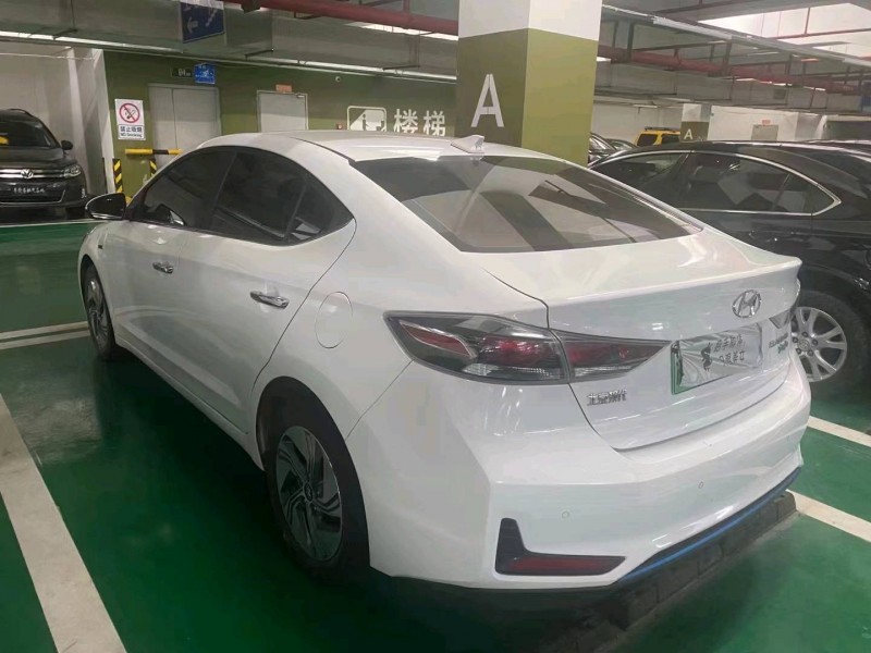 嘉兴19年现代领动5