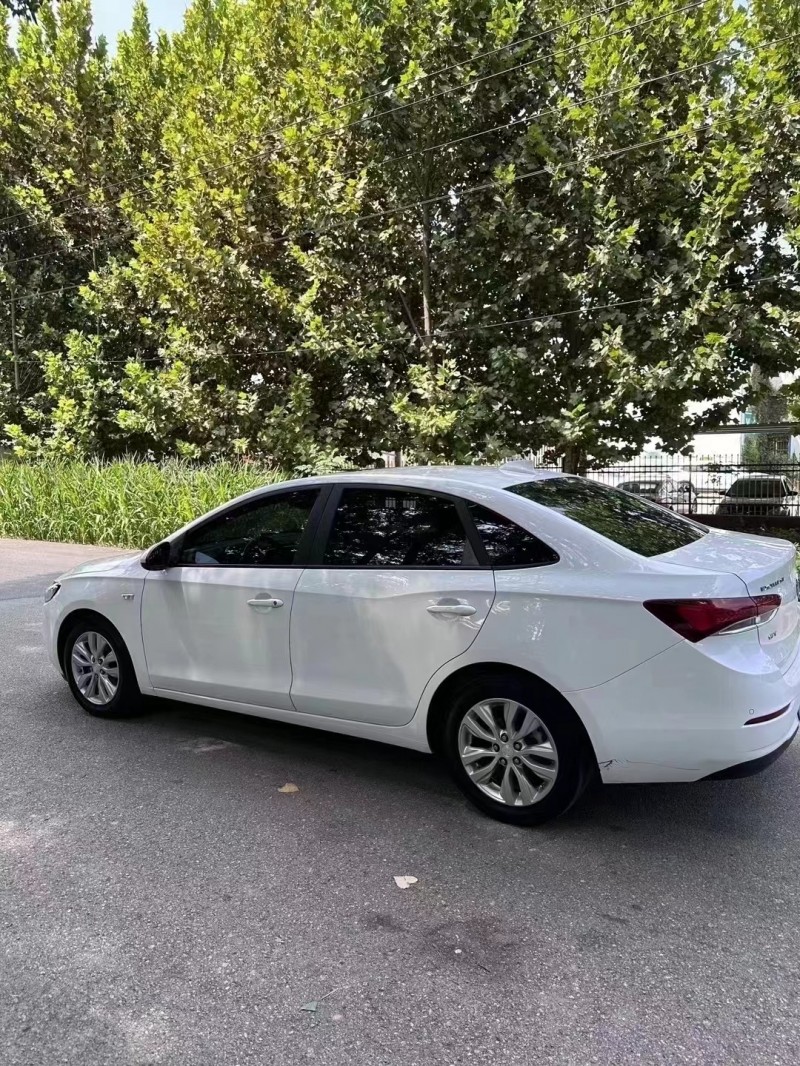 菏泽20年别克英朗7