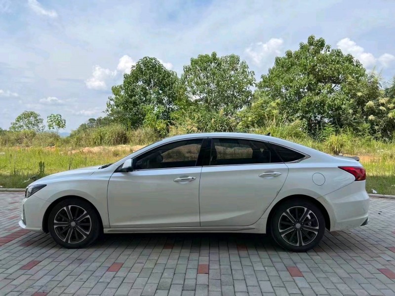 枣庄22年长安汽车锐程CC8