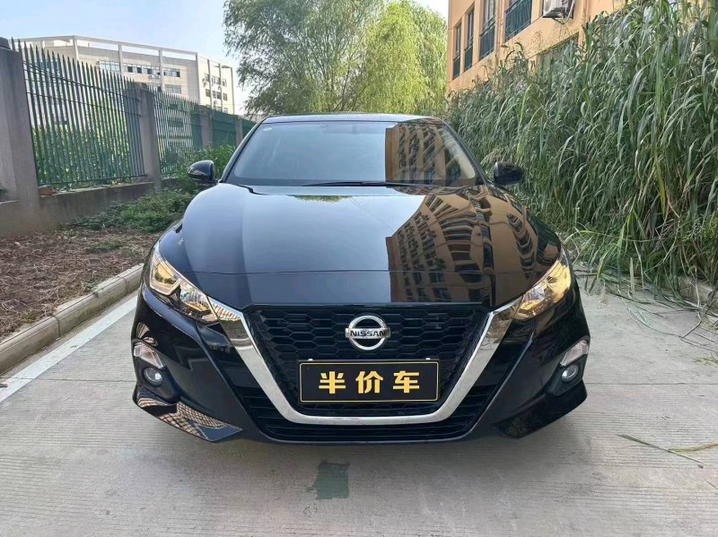 宜昌21年日產天籟1