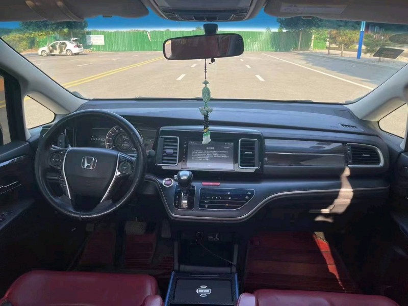 邯郸18年本田艾力绅4