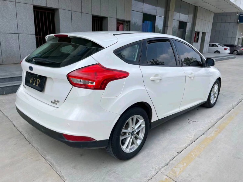 淄博16年福特福克斯8