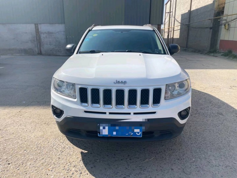 保定12年Jeep指南者1