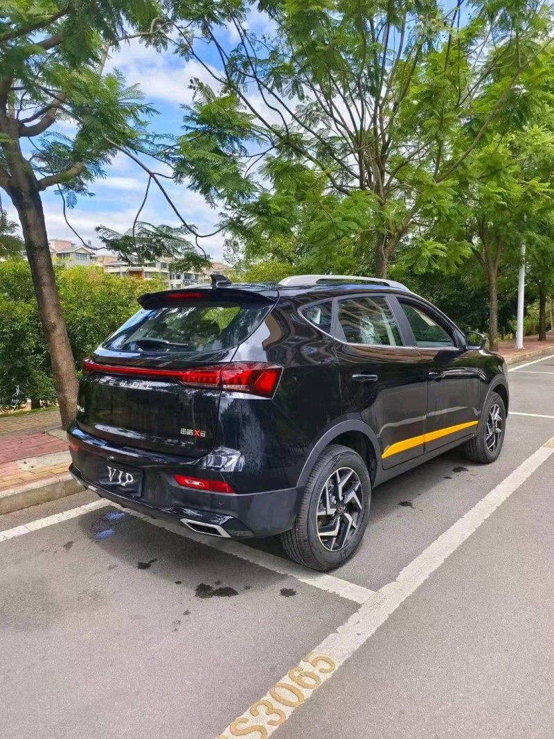 安順23年江淮思皓X63