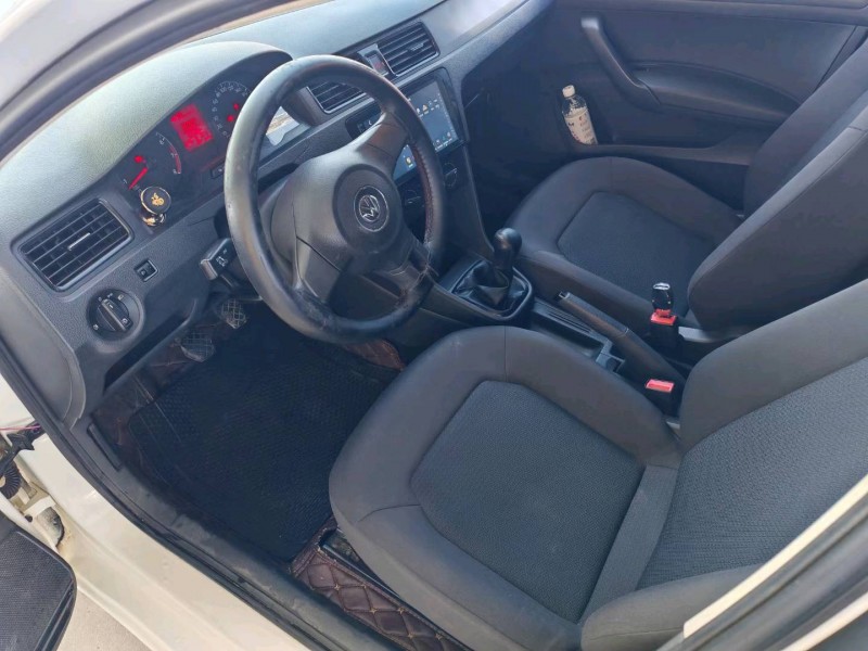 保定18年大众桑塔纳4